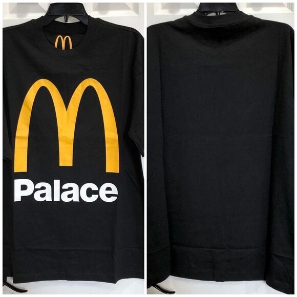 PALACE x McDONALDS - NWT - M Sz LARGE & MEDIUM. Short-Sleeve Logo Tee in Black. - Picture 2 of 10